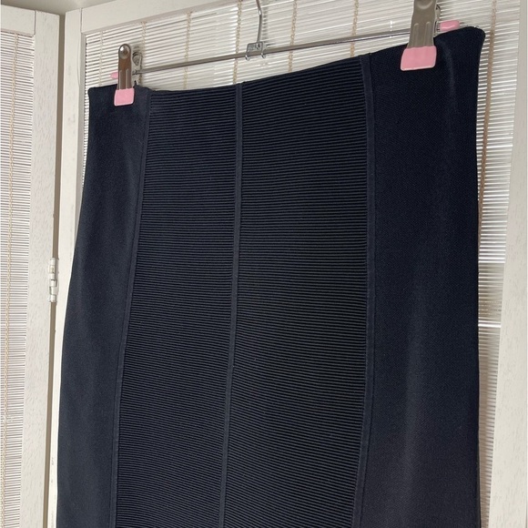 Ralph Lauren Black Label Ribbed Skirt Size S Has Stretch Thick Material - Picture 2 of 6